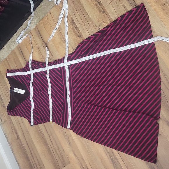 LAUNDRY by SHELLI SEGAL Brown Black Striped Drop Waist V-neck Sleeveless Dress - Picture 11 of 14